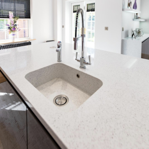 CUARZO DIAMOND WHITE